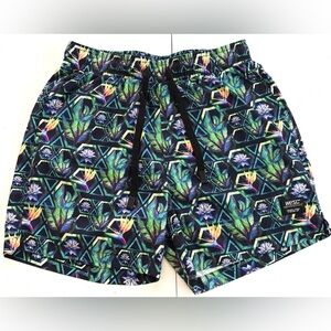 WESC Women’s L - Men's M Geometric Floral Shorts - Black and Green